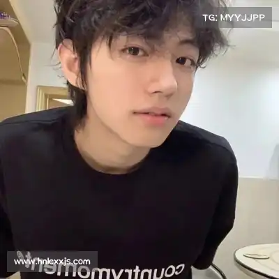 韦心诚